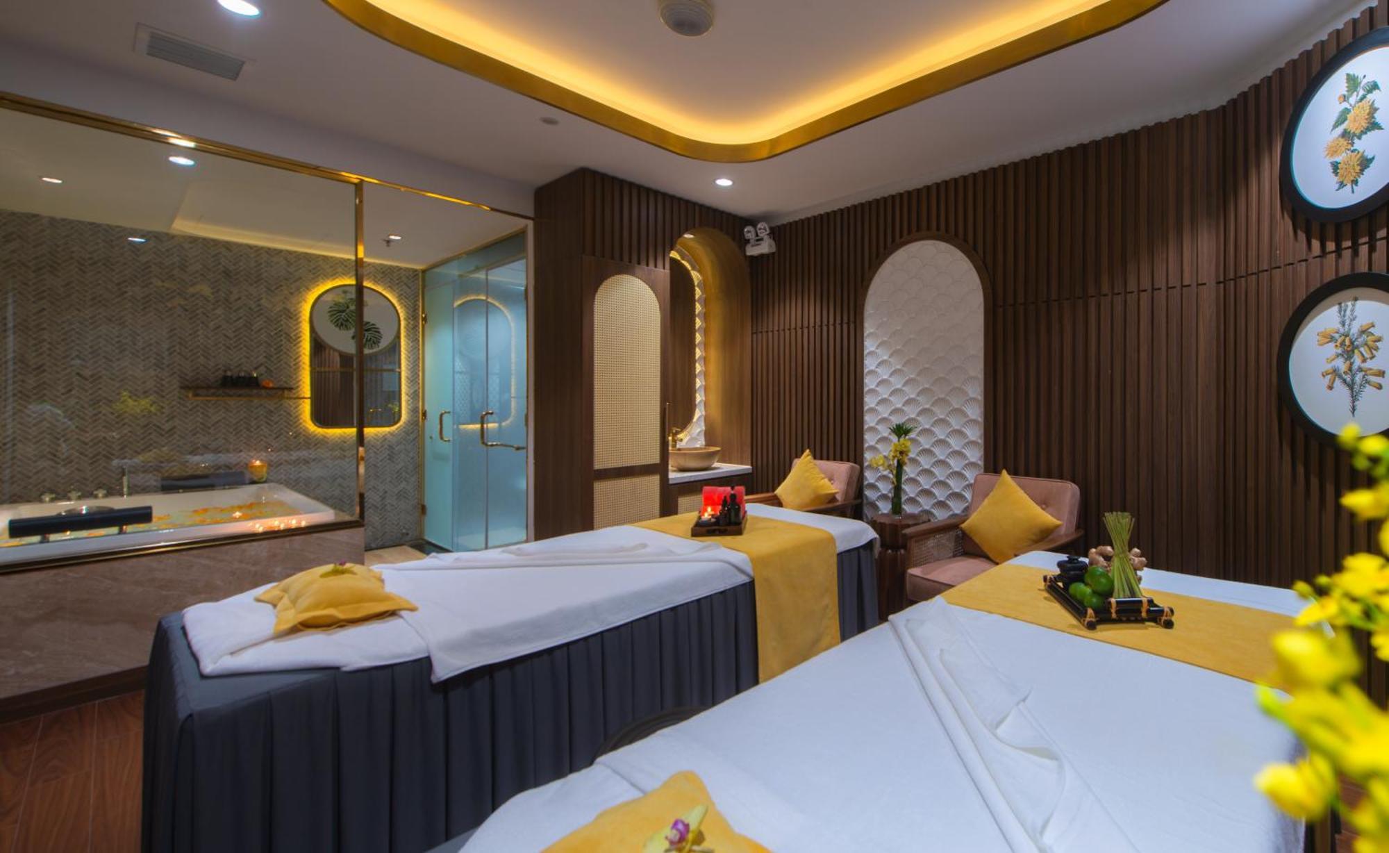 Grand Tourane Nha Trang Hotel Eksteriør billede